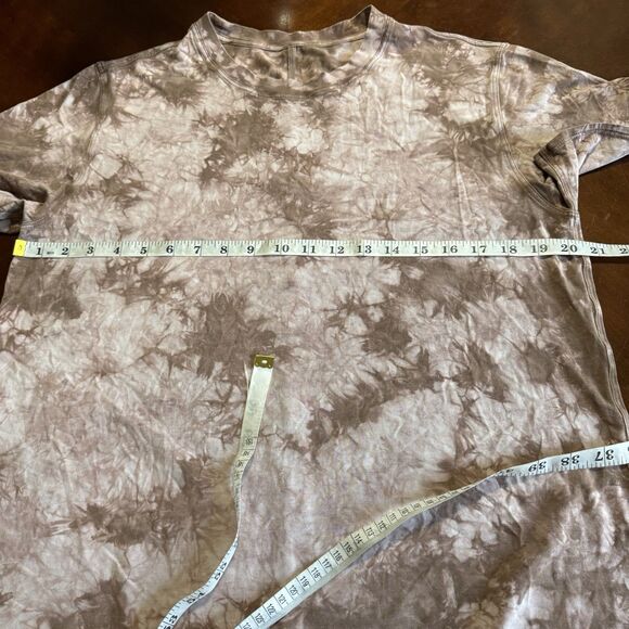 Lululemon 5 Year Basic Tee Shirt Earth Dye Mens Sz ML? - Picture 9 of 12